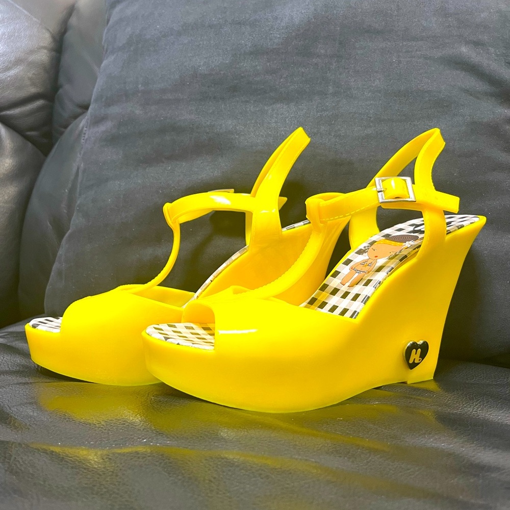 *RARE* Harajuku Lovers by Gwen Stefani Wedge Heels - Size 7